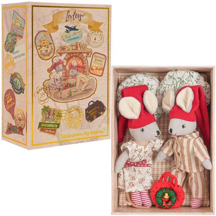 Sleepy & Dreamy Christmas Mice
