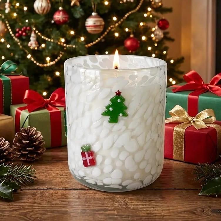Tree & Gift Candle