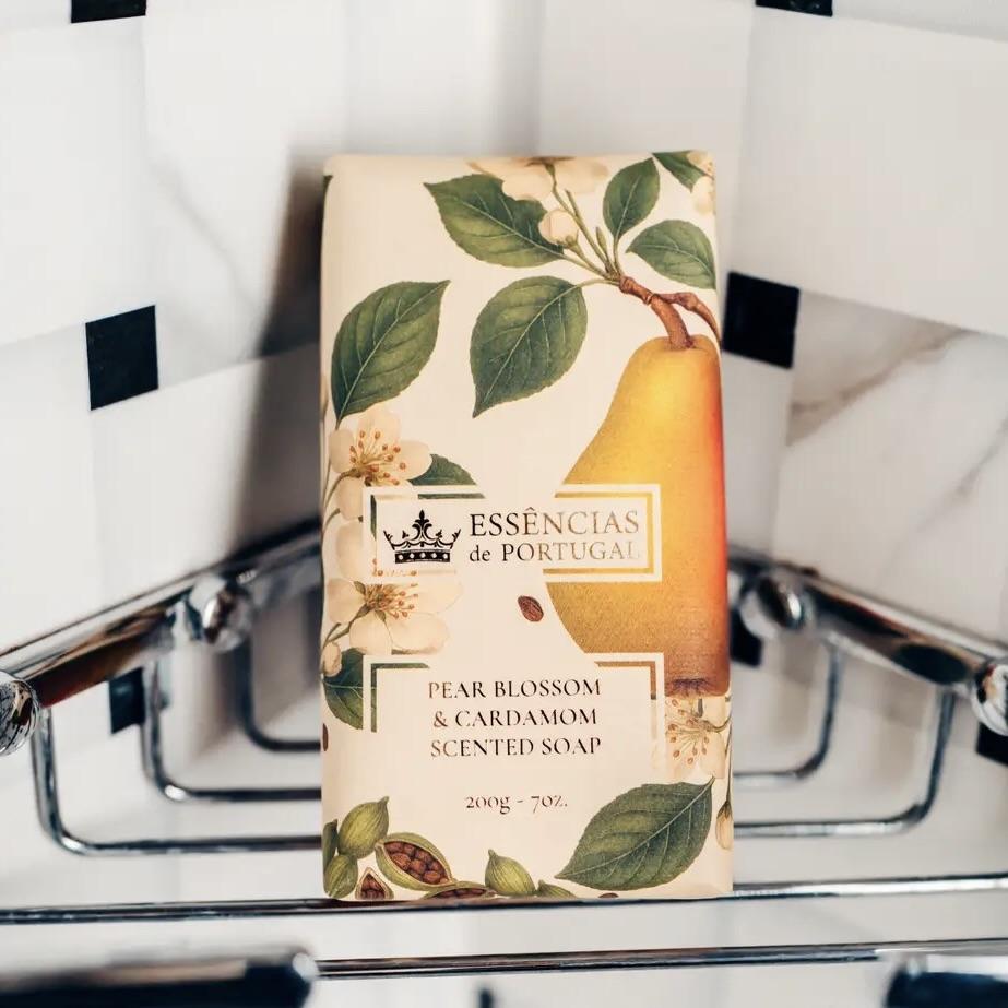 Canto IX Pear Blossom and Cardamom Soap