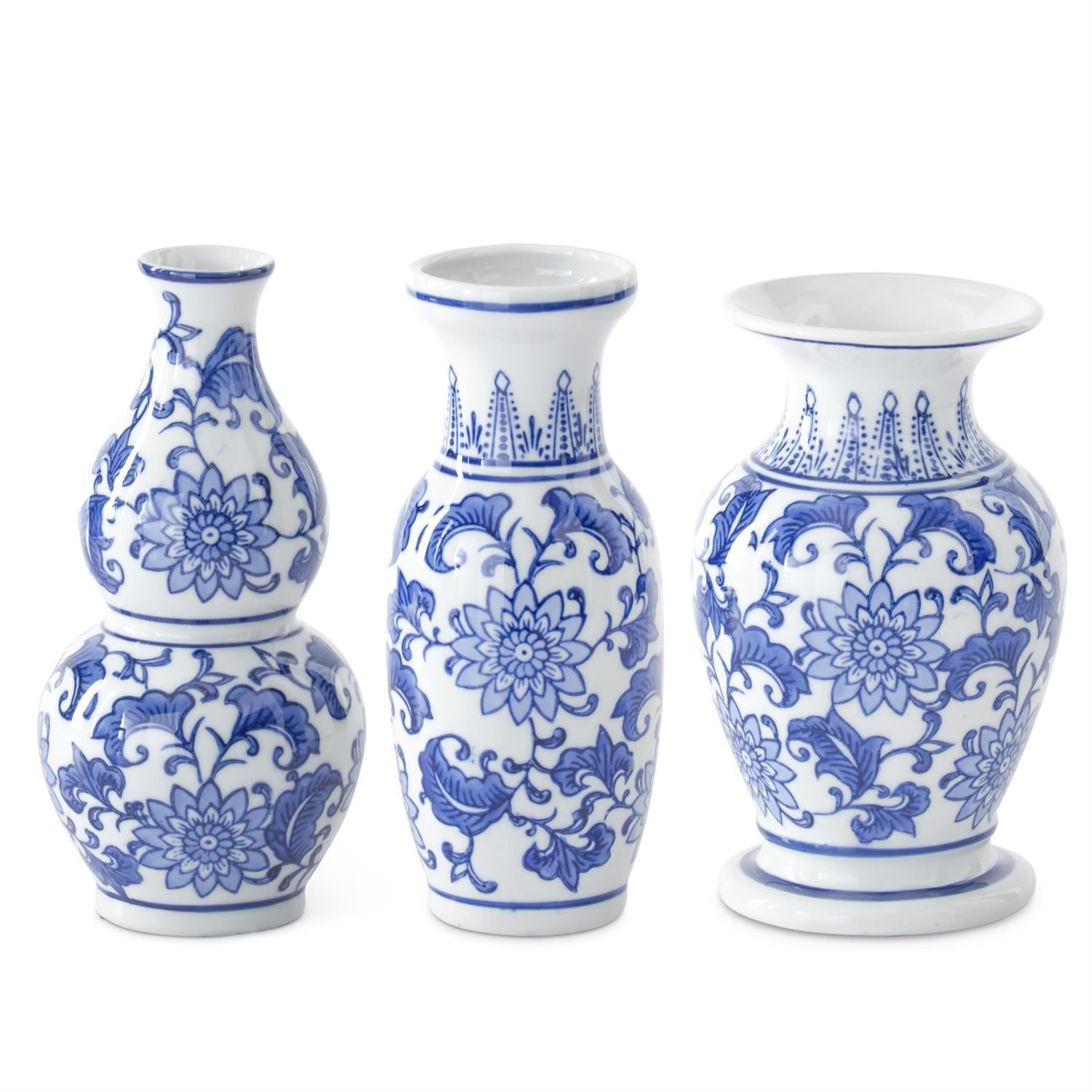 Blue & White Ceramic Chinoiserie Bud Vase