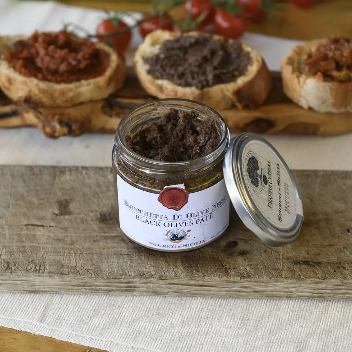 Segreti di Sicilia Black Olive Spread by Frantoi Cutrera