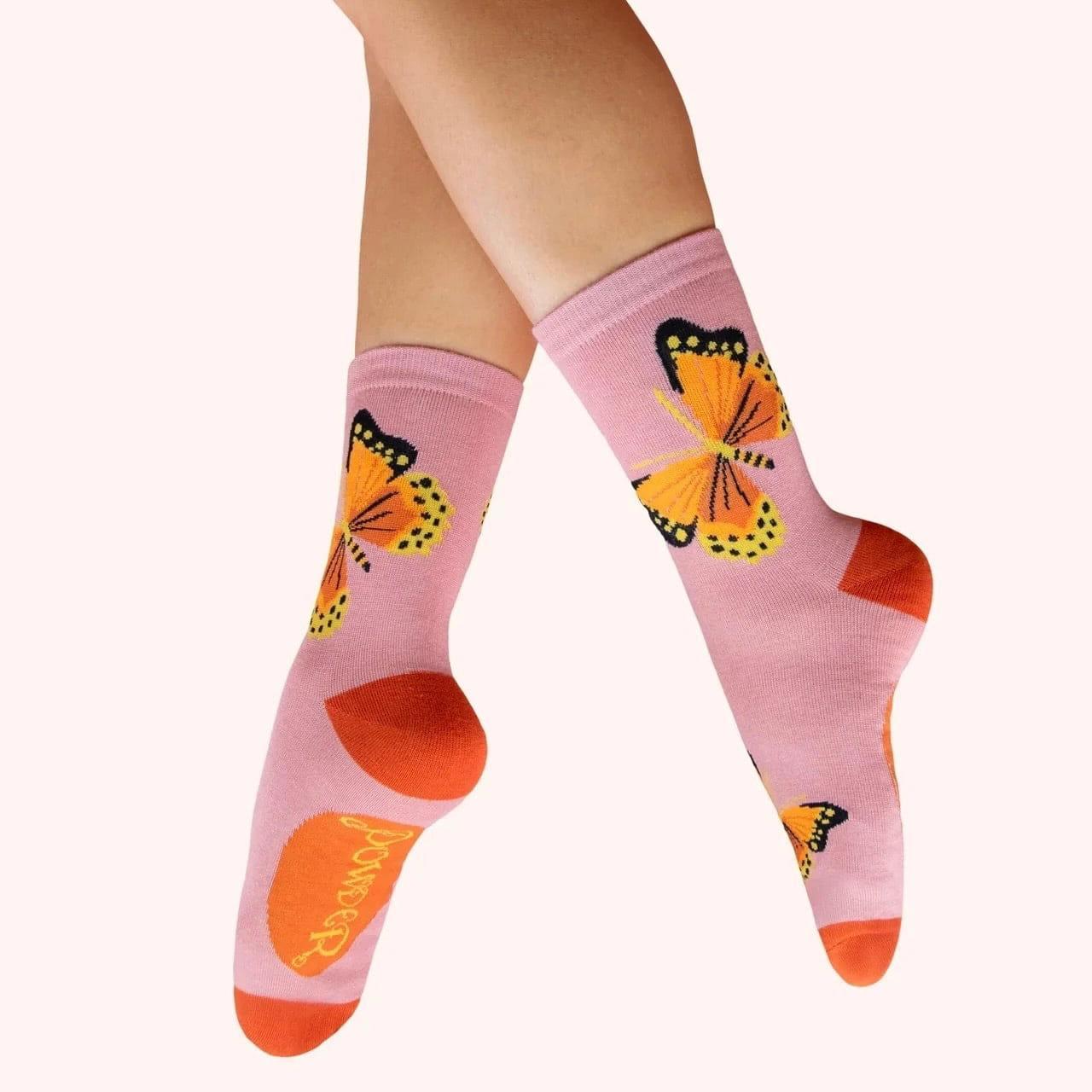 Beautiful Butterflies in Rose Ladies' Ankle Socks
