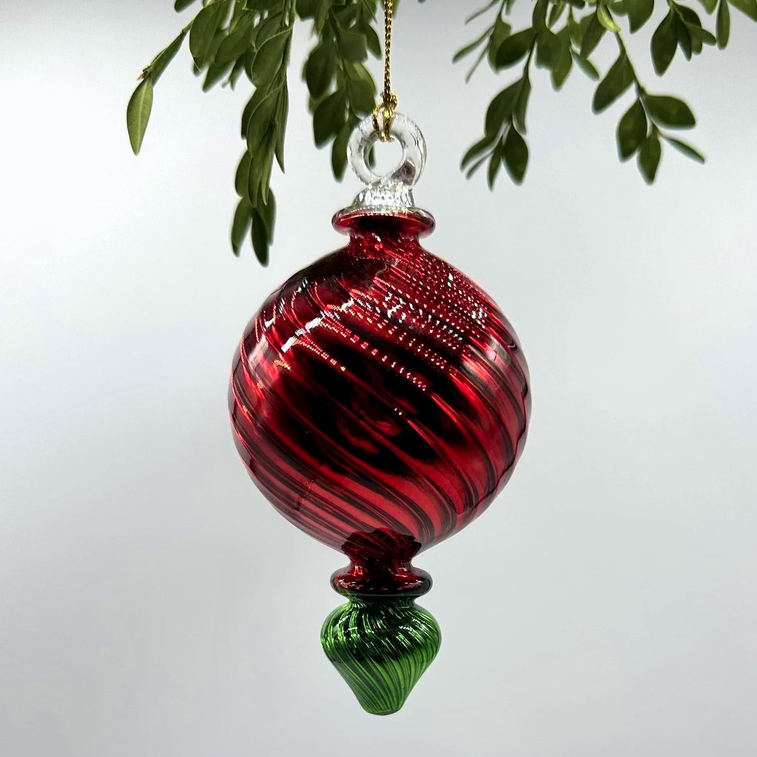 Red and Green Ball with Drop