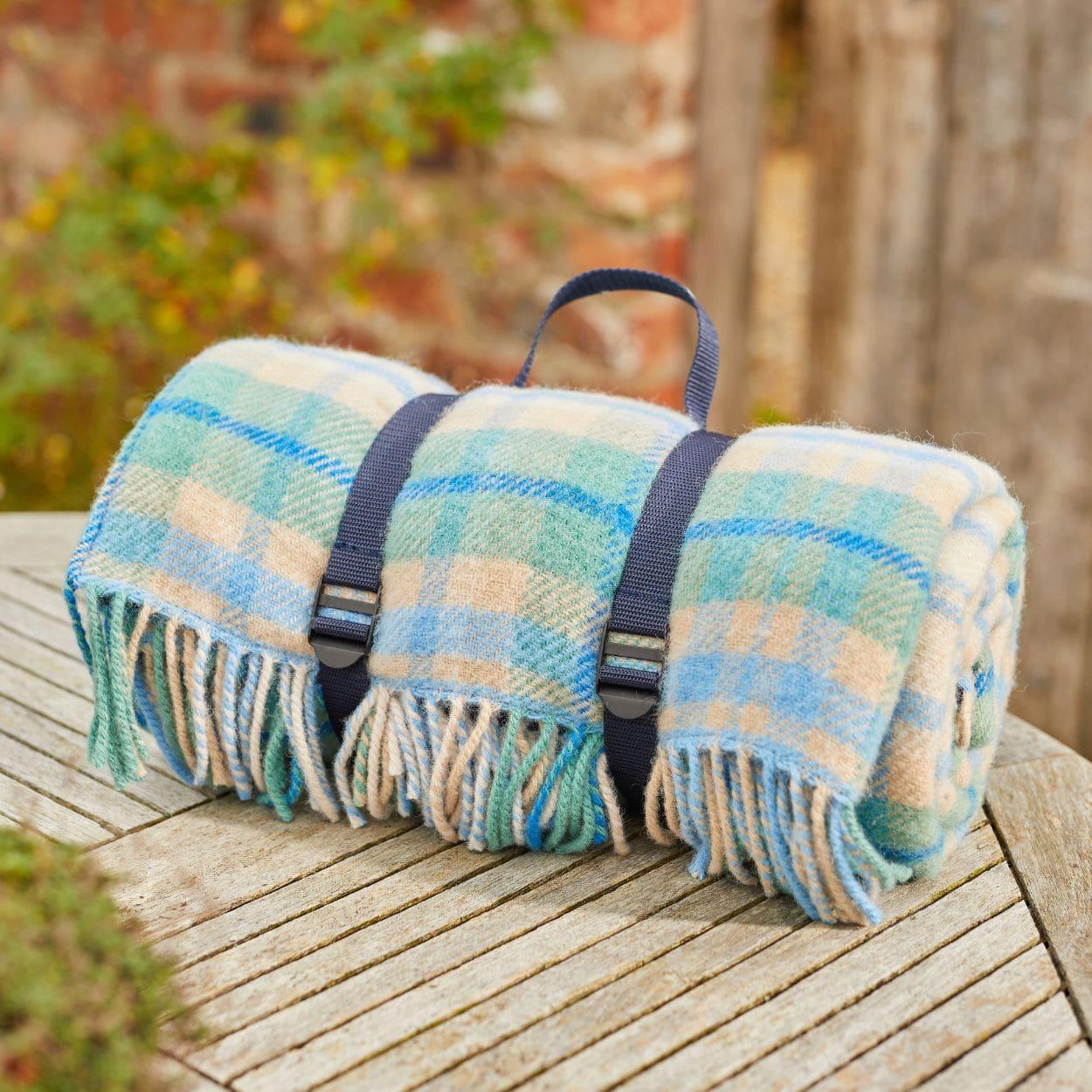 Polo Pure Wool Picnic Blanket - Cottage Check Blue