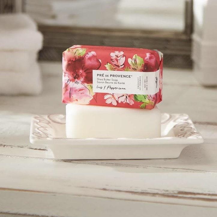 Le Jardin - Iris & Peppercorn Soap Bar