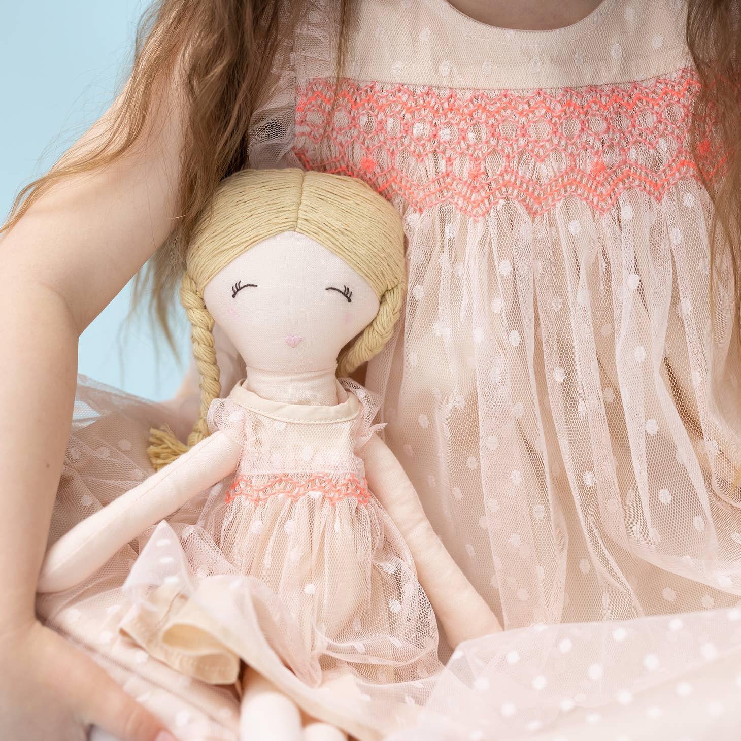 Isabelle Linen Doll